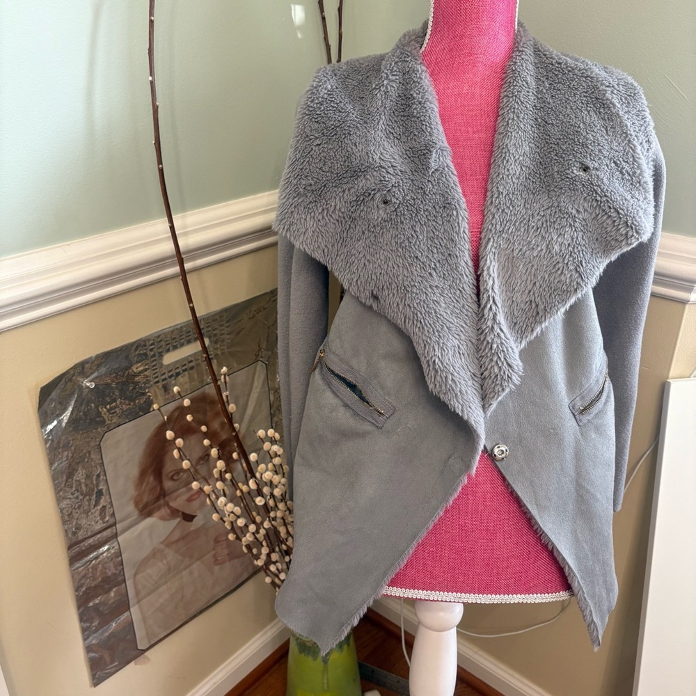Lola Teddy Jacket Faux Fur cardigan snap closure, pockets - Picture 1 of 7